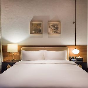 Xinyue Superior King Size Room