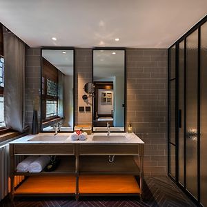 Xinyue Superior Twin Room